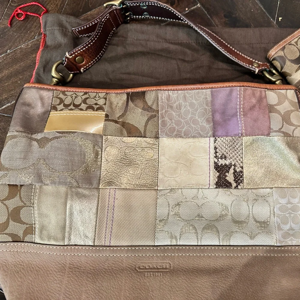 Coach patchwork large Purse - Picture 2 of 7